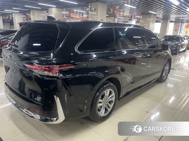 Toyota Sienna 2025 Черный из Китая, фото 4