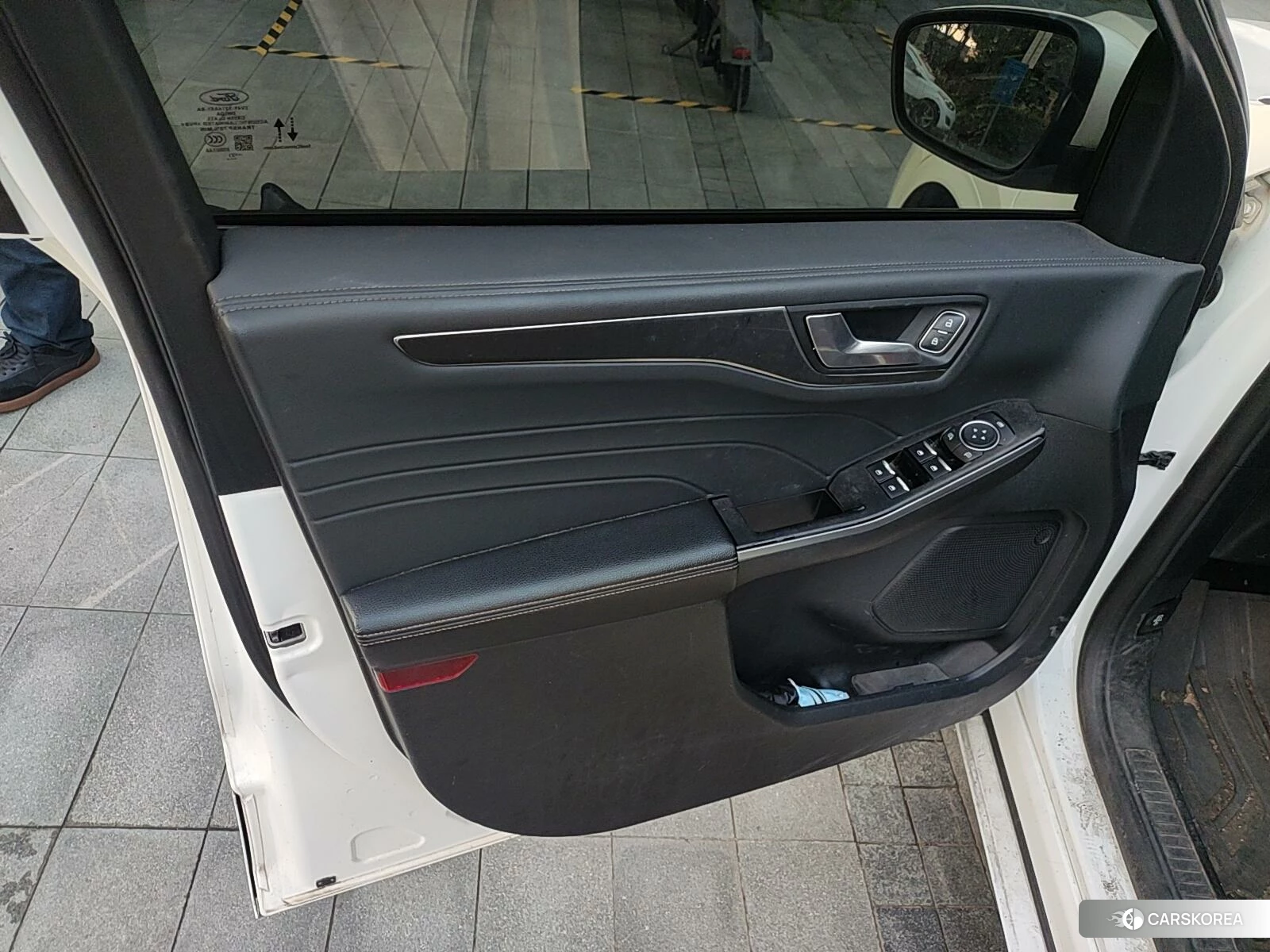 Ford Escape 2021 Белый из Китая, фото 4