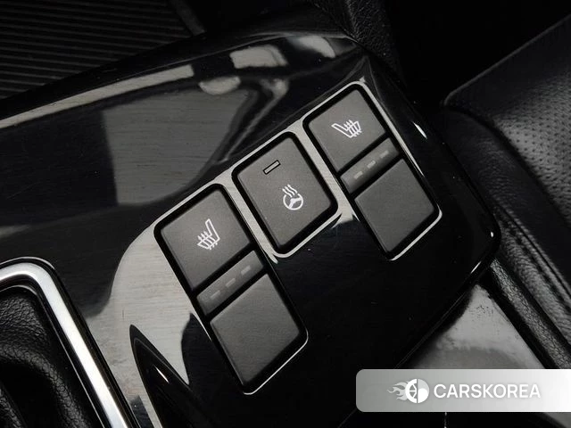 Kia Sportage 5th Generation 2022 Белый из Кореи, фото 4