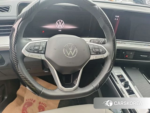 Volkswagen Tavendor 2024 Черный из Китая, фото 4