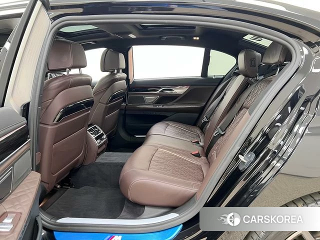 BMW 7 series 2020 Черный из Китая, фото 4