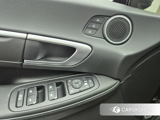 Hyundai Sonata D Edge (DN8) 2024 Серебристо-серый из Кореи, фото 4