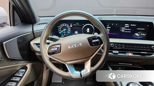 Kia K8 Hybrid 2023 Серебристо-серый из Кореи, фото 4