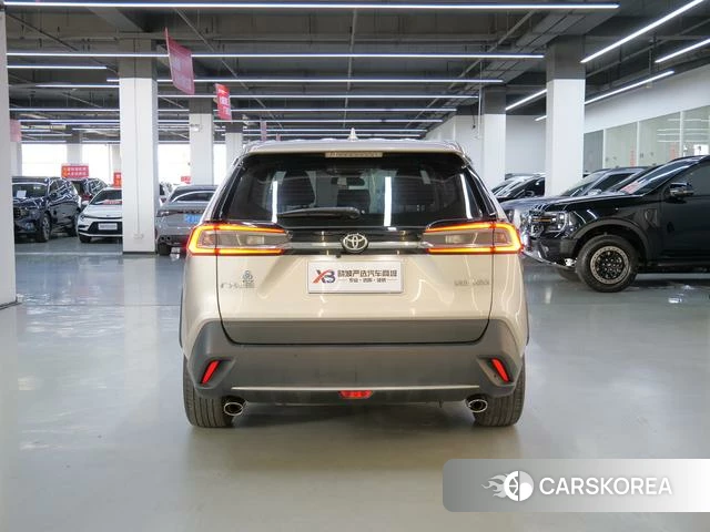 Toyota Wildlander 2021 Серебристо-серый из Китая, фото 4