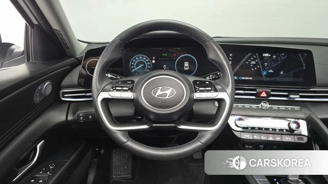 Hyundai The New Avante (CN7) 2023 Белый из Кореи, фото 4