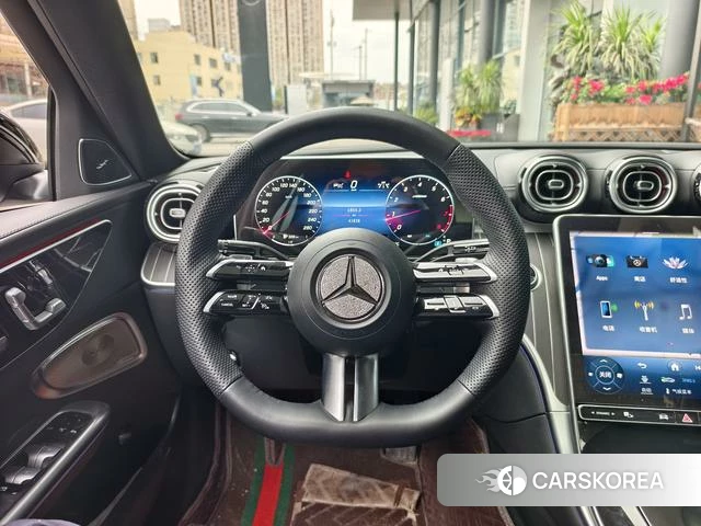 Mercedes-Benz C-class 2023 Белый из Китая, фото 4