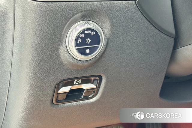 Mercedes-Benz C-class 2025 Белый из Китая, фото 4