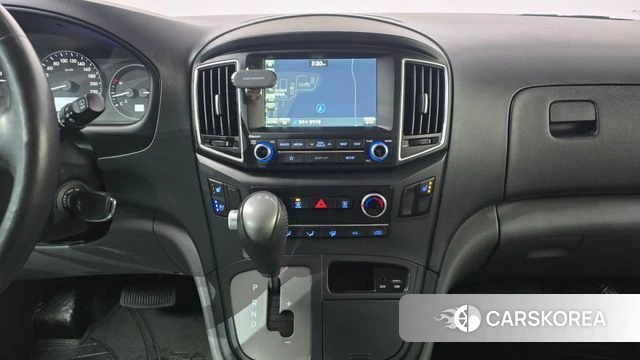 Hyundai The New Grand Starex 2019 Черный из Кореи, фото 4