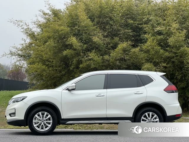 Nissan X-Trail 2020 Белый из Китая, фото 4