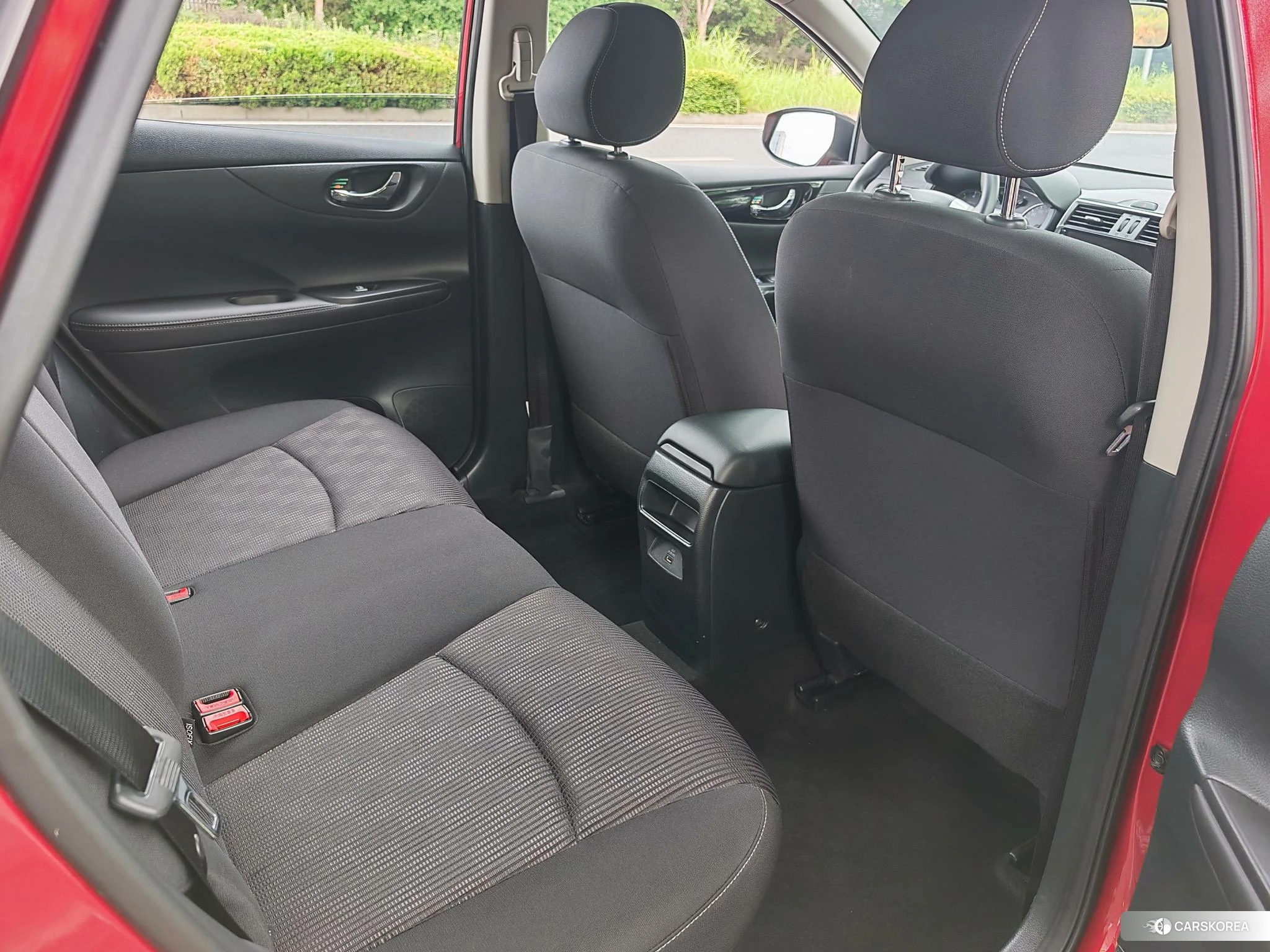 Nissan Tiida 2020 Красный из Китая, фото 4