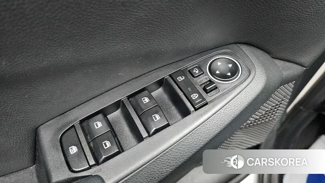 Kia Seltos 2022 Белый из Кореи, фото 4