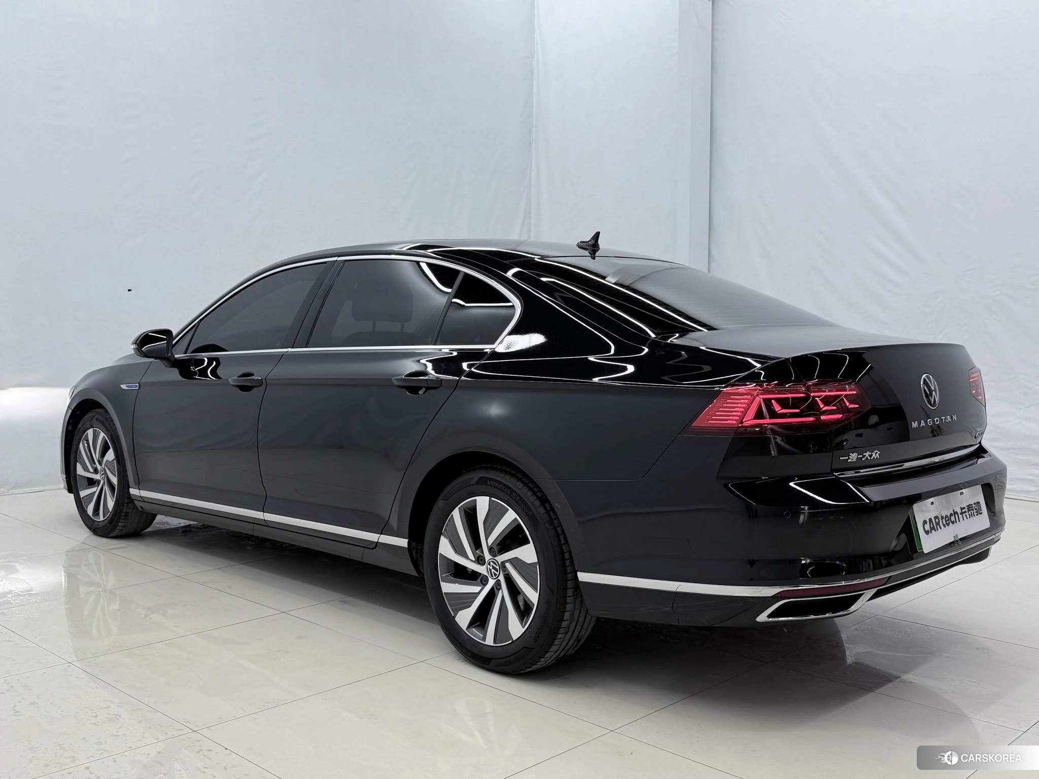 Volkswagen Magotan 2021 Черный из Китая, фото 4