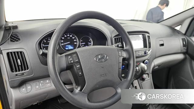 Hyundai The New Grand Starex 2019 Черный из Кореи, фото 4