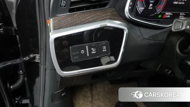 Audi A6 (C8) 2020 Черный из Кореи, фото 4