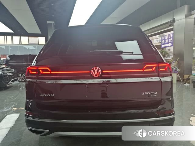 Volkswagen Teramont 2023 Черный из Китая, фото 4