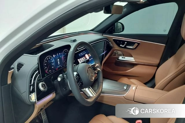 Mercedes-Benz E-Class W214 2026 Белый из Кореи, фото 4