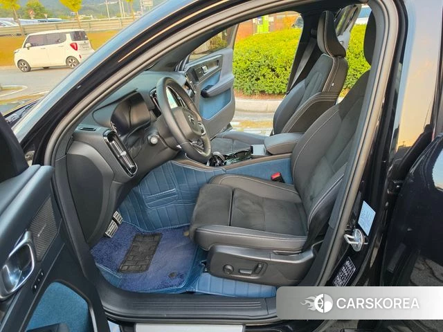 Volvo C40 Richards 2024 Черный из Кореи, фото 4
