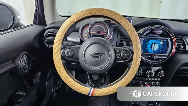 Mini Cooper 2019 Черный из Кореи, фото 4