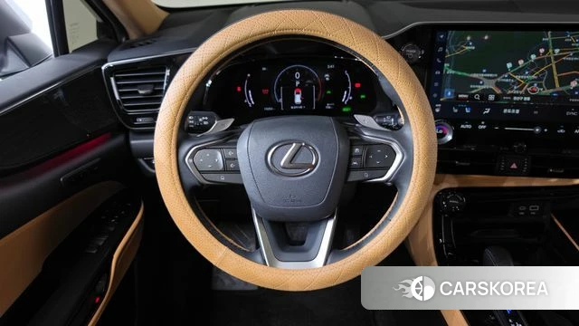 Lexus NX350h Second generation 2025 Белый из Кореи, фото 4