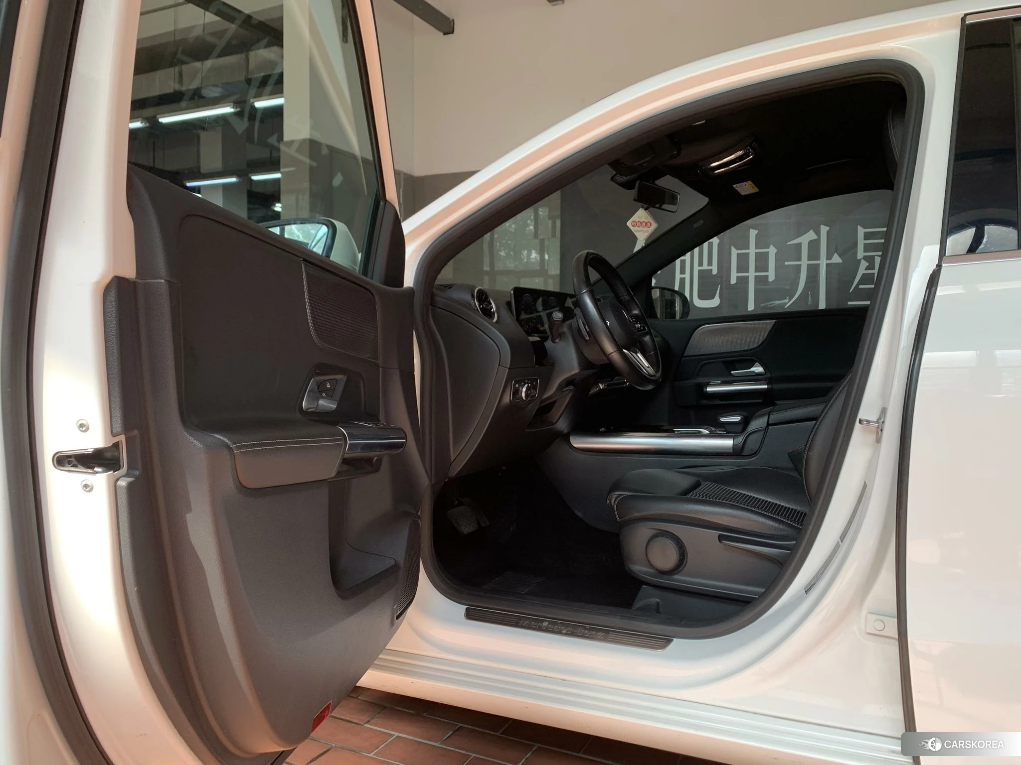 Mercedes-Benz B-class 2019 Белый из Китая, фото 4