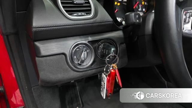 Porsche 718 Boxster 2018 Красный из Кореи, фото 4