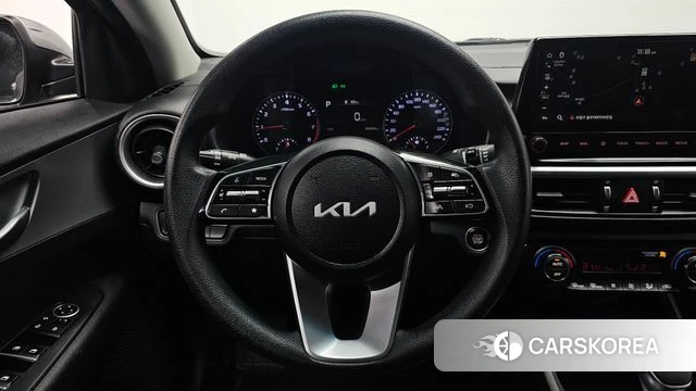 Kia The New K3 2nd generation 2022 Серебристо-серый из Кореи, фото 4