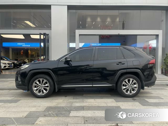 Toyota Wildlander 2021 Черный из Китая, фото 4