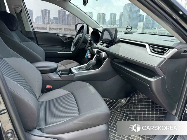 Toyota Wildlander 2023 Черный из Китая, фото 4