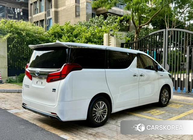 Toyota Alphard 2021 Белый из Китая, фото 4