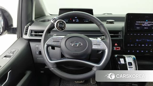 Hyundai Staria 2022 Белый из Кореи, фото 4