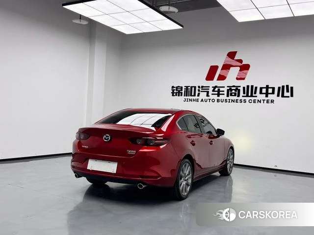 Mazda 3 2021 Красный из Китая, фото 4