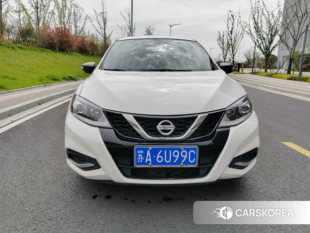 Nissan Tiida 2023 Белый из Китая, фото 4