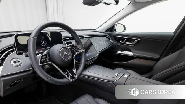 Mercedes-Benz E-Class W214 2026 Белый из Кореи, фото 4