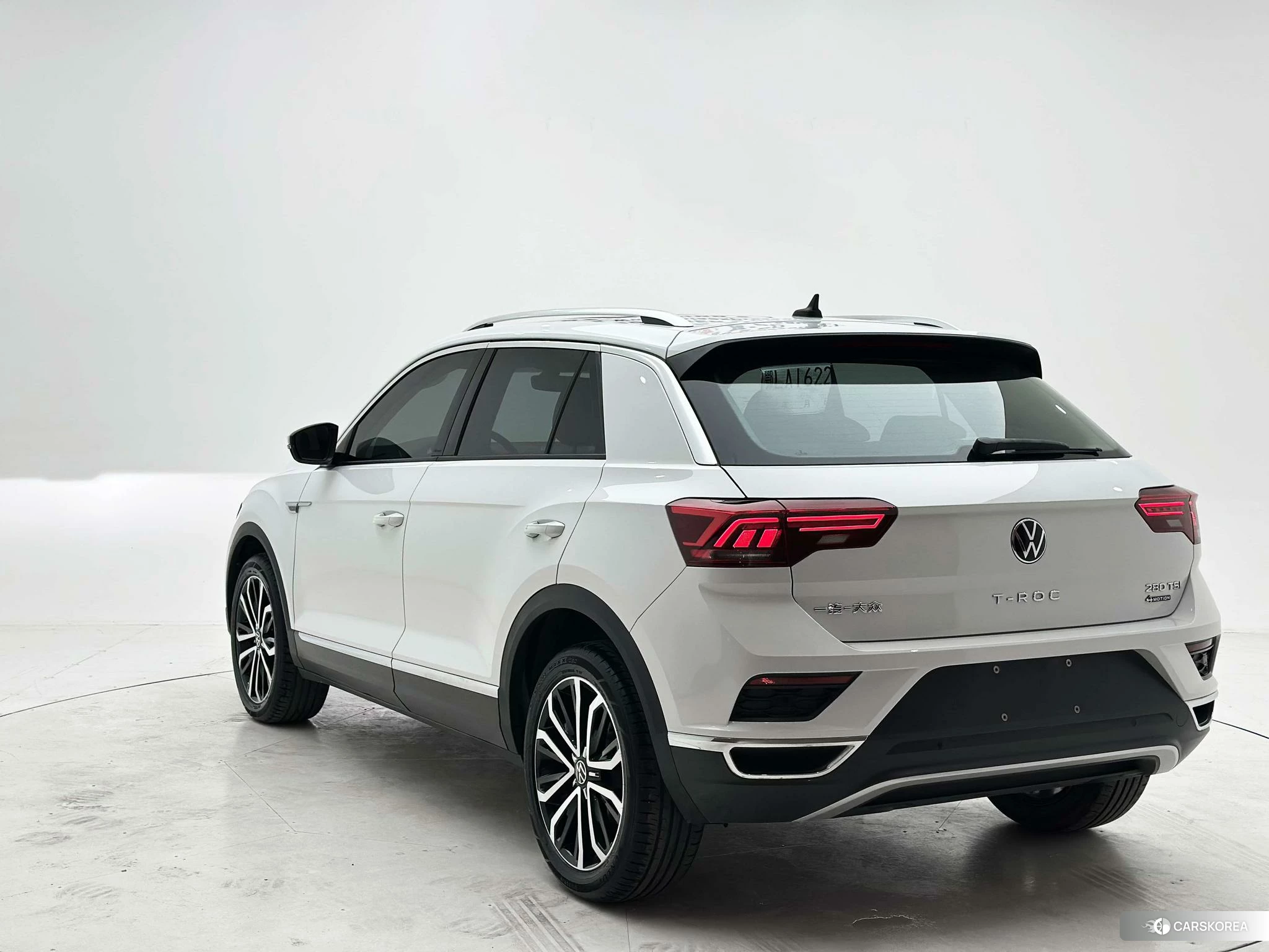 Volkswagen T-Roc 2020 Белый из Китая, фото 4