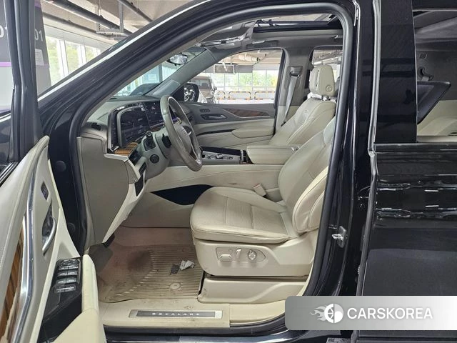 Cadillac Escalade 5th Generation 2022 Черный из Кореи, фото 4