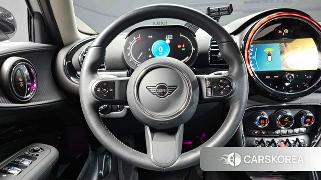 Mini Cooper Clubman 2023 Серебристо-серый из Кореи, фото 4