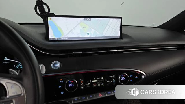 Genesis GV70 2021 Белый из Кореи, фото 4