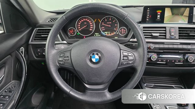 BMW 3 Series (F30) 2018 Белый из Кореи, фото 4