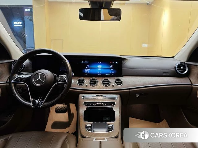 Mercedes-Benz E-Class 2021 Черный из Китая, фото 4