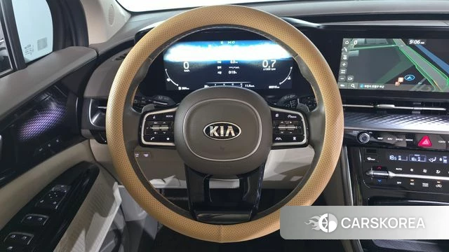Kia Carnival 4th generation 2021 Светло-серебряный цвет из Кореи, фото 4