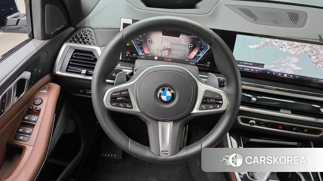 BMW X5 (G05) 2026 Светло-серебряный цвет из Кореи, фото 4