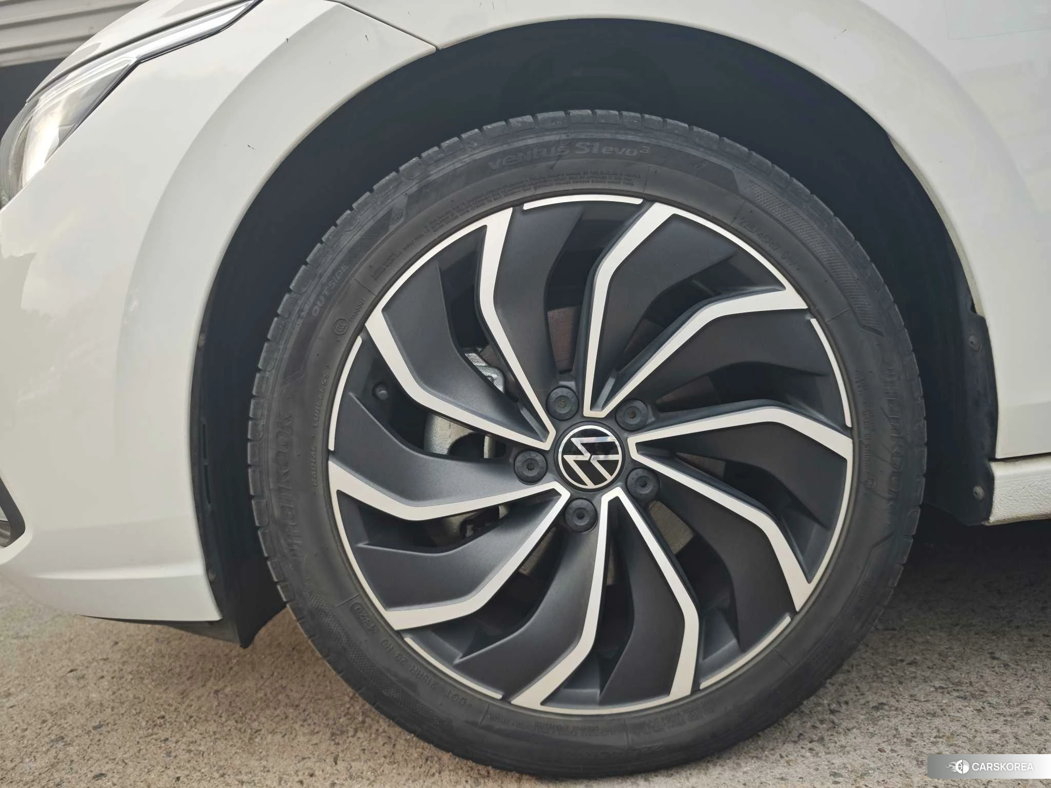 Volkswagen Golf 2020 Белый из Китая, фото 4