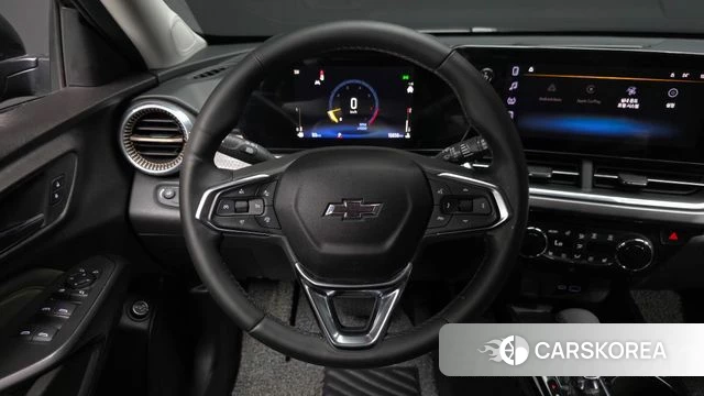 Chevrolet (GM Daewoo) Trax Crossover 2024 Черный из Кореи, фото 4
