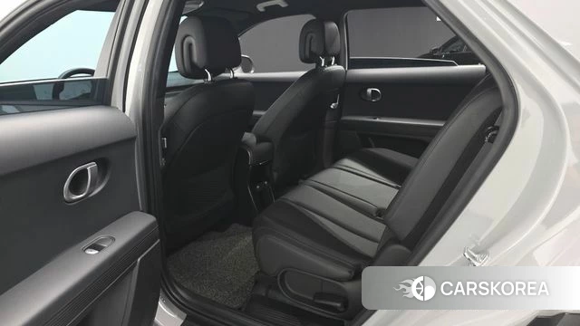 Hyundai Ionic 5 2023 Серебристо-серый из Кореи, фото 4