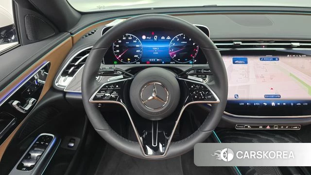 Mercedes-Benz E-Class W214 2025 Белый из Кореи, фото 4