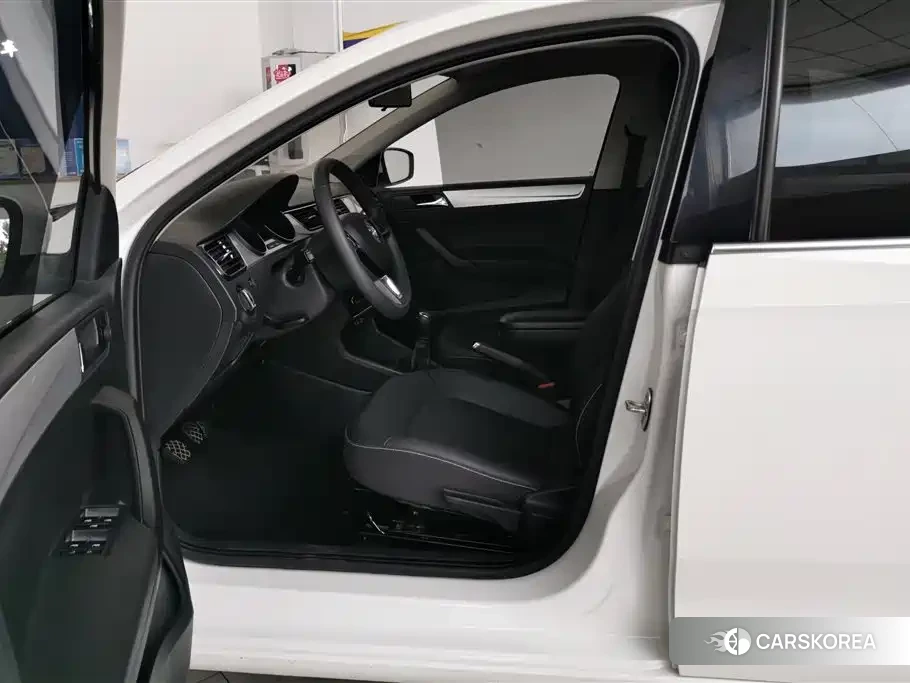 Skoda Rapid 2021 Белый из Китая, фото 4