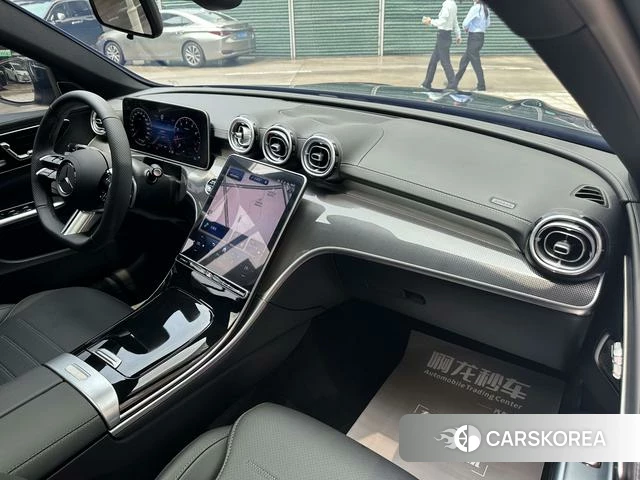 Mercedes-Benz C-class 2025 Зеленый из Китая, фото 4