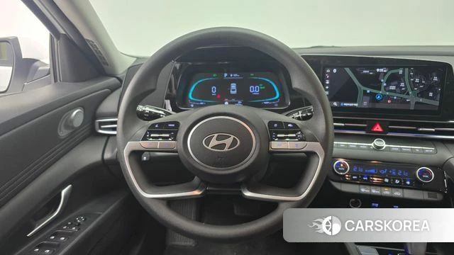 Hyundai The New Avante Hybrid (CN7) 2024 Белый из Кореи, фото 4