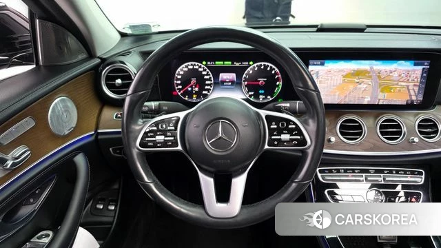 Mercedes-Benz E-Class W213 2019 Черный из Кореи, фото 4