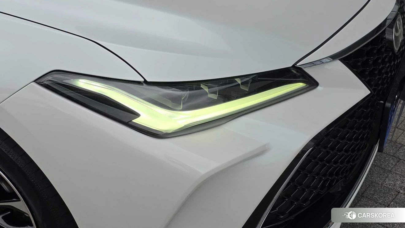 Toyota Avalon 2022 Белый из Китая, фото 4